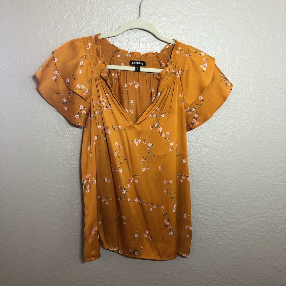 V neck summer blouse - business casual
